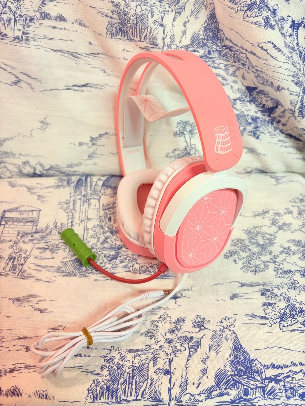 ASUS TUF Gaming H1 Wired Headset (Pink & White Demon Slayer Nezuko Edition).